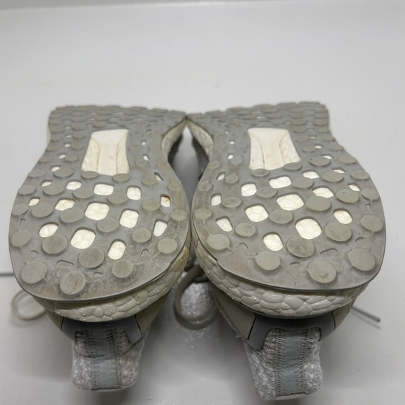 Women’s Adidas Ultra Boost 3.0 Reigning Champ Grey Running Shoes size 8 - Picture 10 of 11
